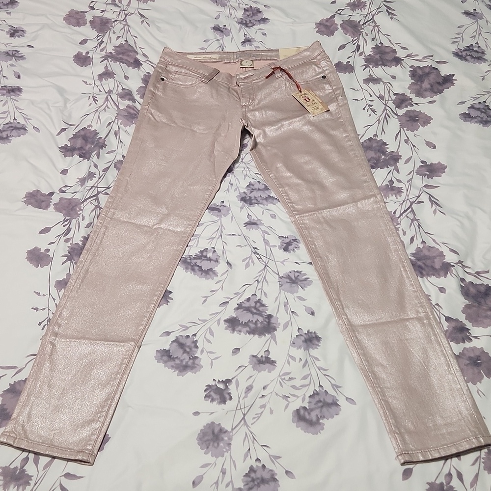 Decree Size 7 Rose Blush Low Rise Skinny    Lot B